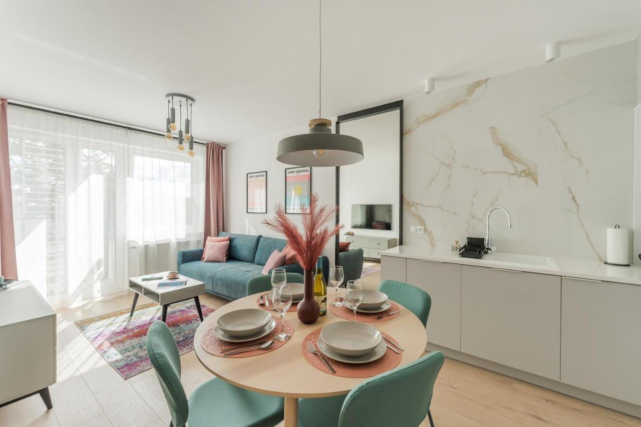 Sunset Vibes Apartment كولوبرزيغ المظهر الخارجي الصورة